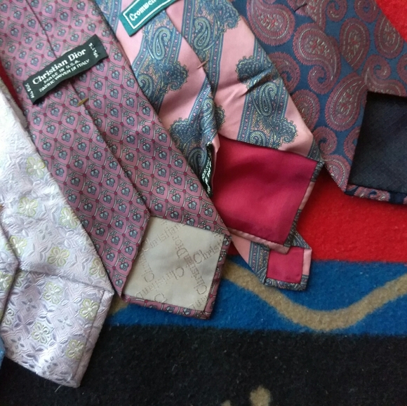 Bundle of 9 Silk Ties - Picture 4 of 8